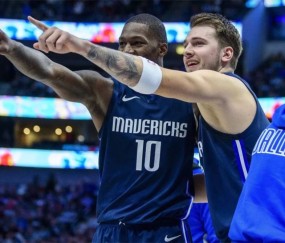 STAR SPORTS下载- 东契奇三双,独行侠晋级  